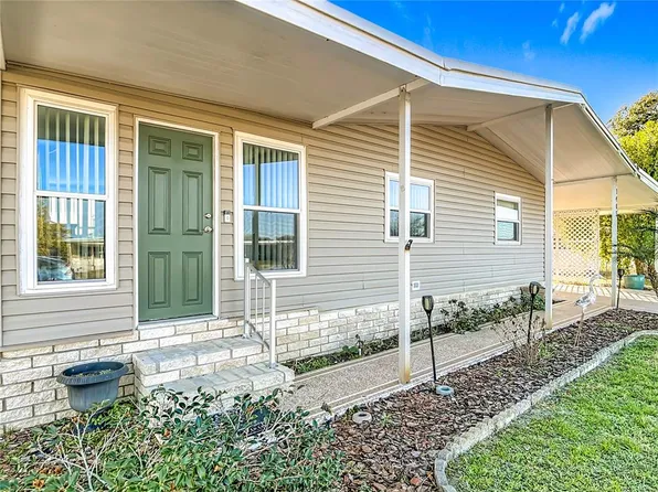 1405 Skyline Ct, Tavares, FL 32778