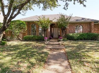 9024 Silverdollar Trl, Irving, TX 75063
