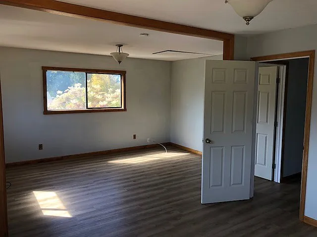 1510 Thompson Rd — Photo 28