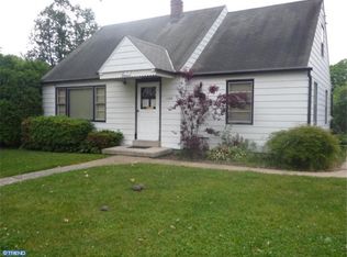 1208 Meade St, Reading, PA 19611