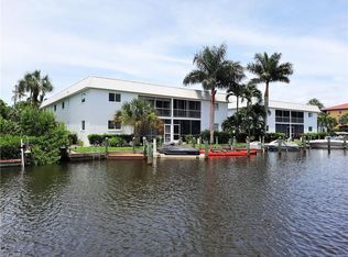 1320 Blue Point Ave APT 4, Naples, FL 34102