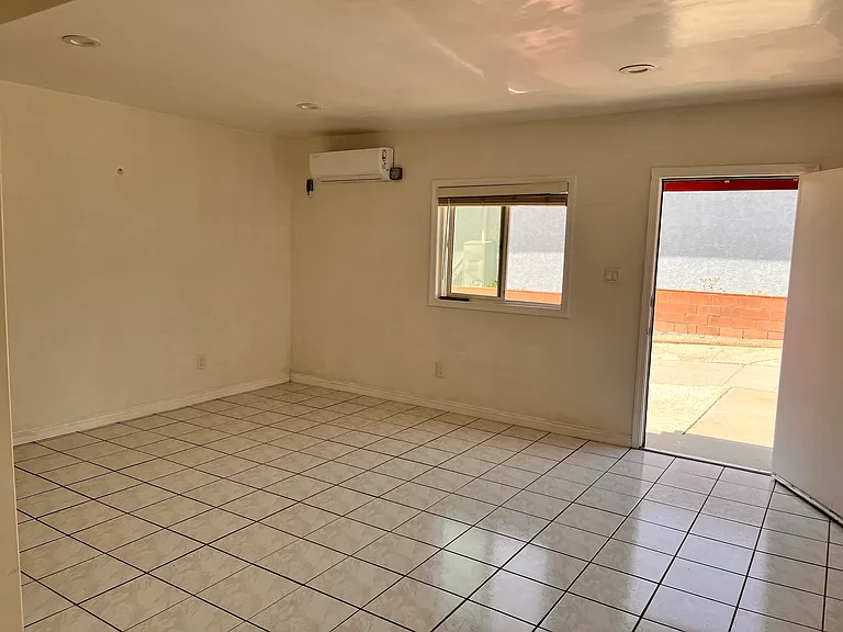 4200 Hatfield Pl — Photo 6