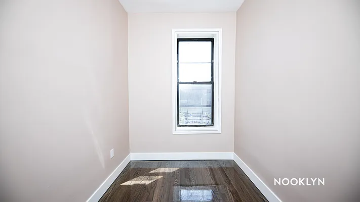 Rented by Nooklyn NYC LLC | media 22