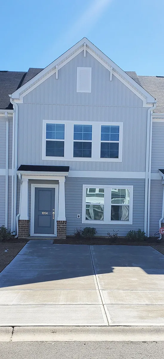Building Photo - 1054 Astoria Dr #MAIN