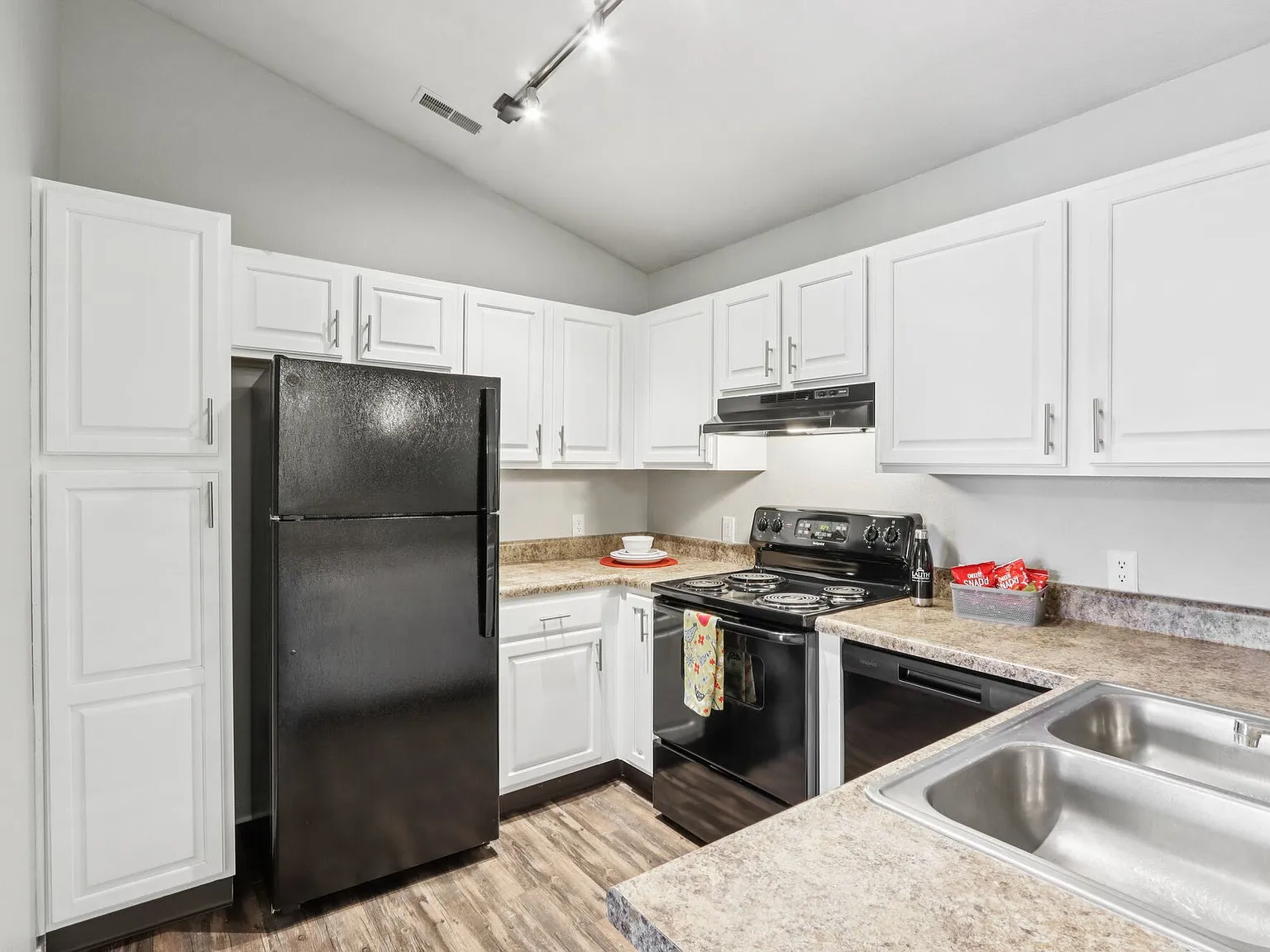 City View Farm Apartments — Photo 4