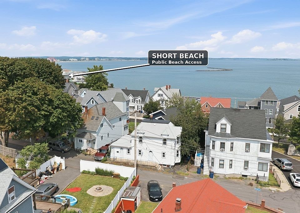 1st image of 216 Crest Ave
