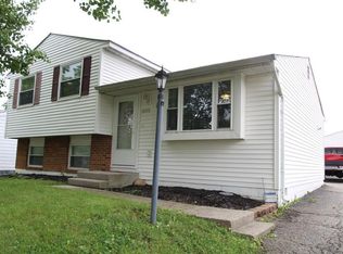 3091 Valleywood Dr, Columbus, OH 43223