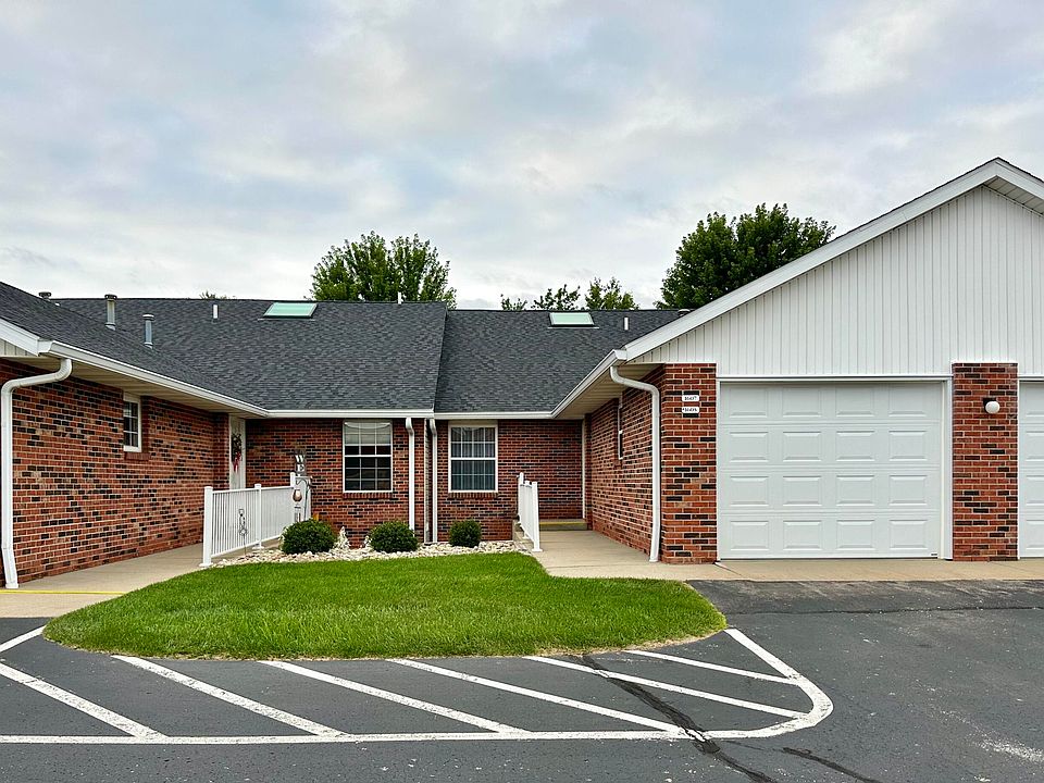 1st image of 1607 Hickory Trace Dr