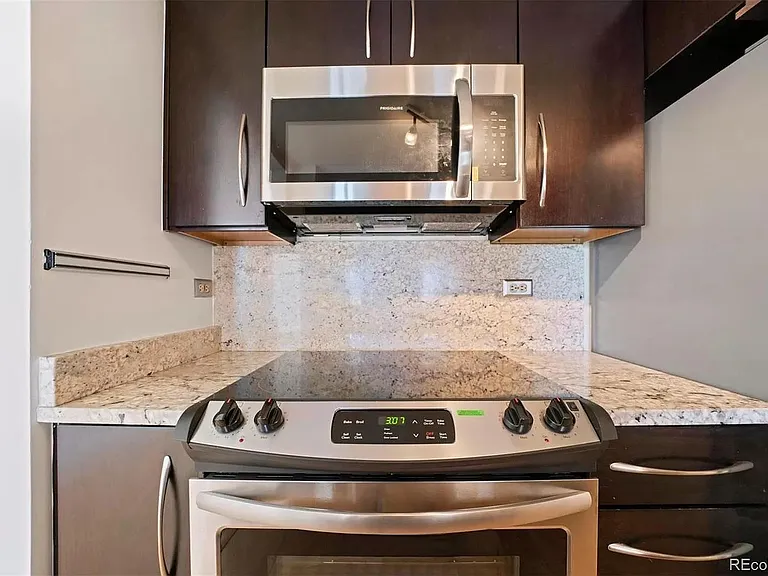 400 S Lafayette St #604 — Photo 11