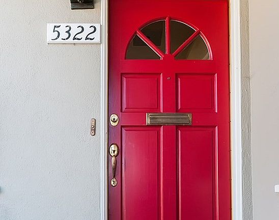4th image of 5322 W 139th St