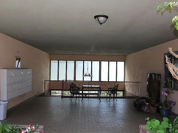 5th image of 4037 W 137th St APT 12