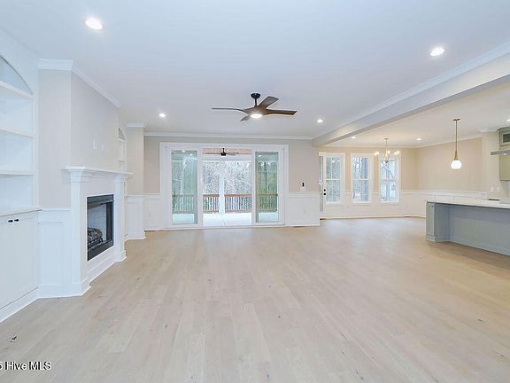 5th image of 314 Juniper Creek Boulevard