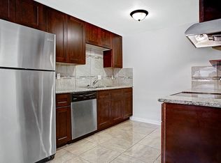 2306 N St NE APT B, Auburn, WA 98002