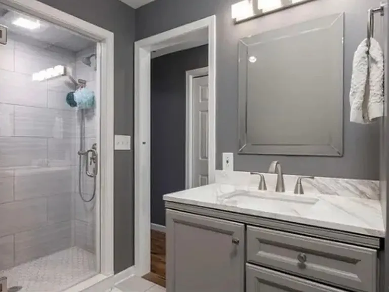 84 Manchester Pl #LOWER — Photo 13