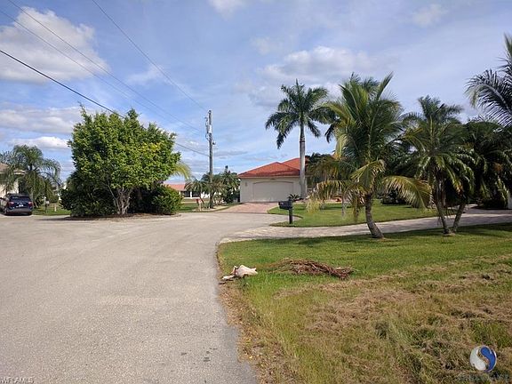 3rd image of 419 Valletta Ct