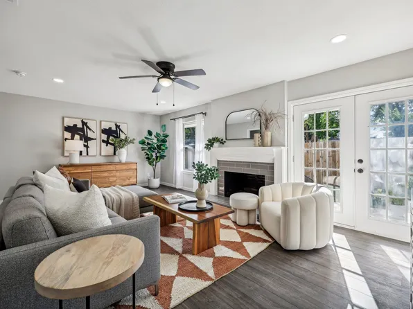 9459 Green Terrace Dr, Dallas, TX 75220