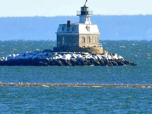 Penfield Lighthouse