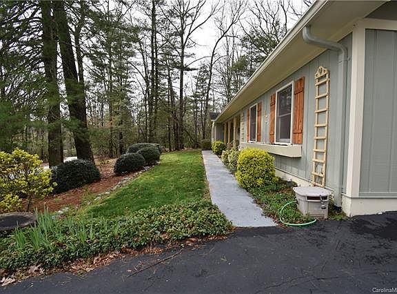3rd image of 47 Sweet Basil Ln