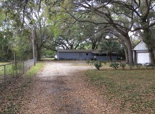 165 E Cowpen Lake Point Rd, Hawthorne, FL 32640