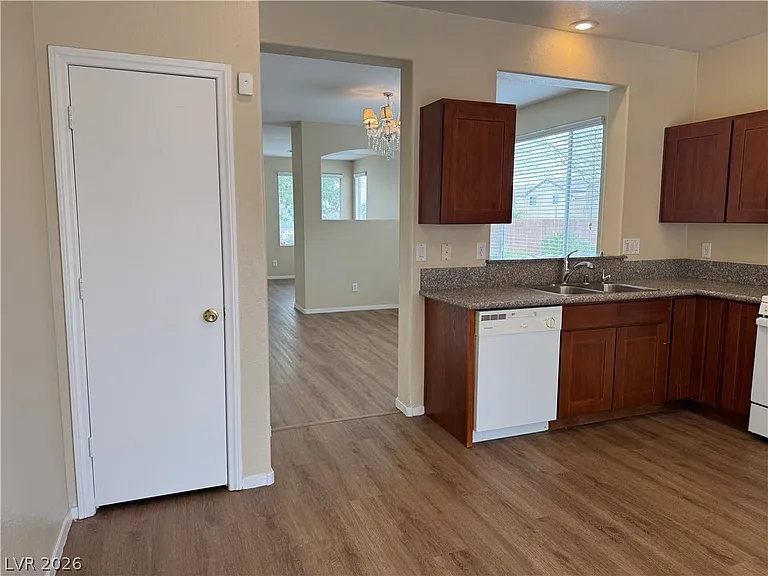 6091 Amazing Grace Ct — Photo 7