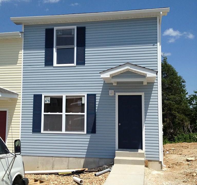 1st image of 330-336 Rolling Meadow Ln