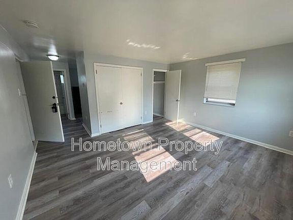 5th image of 127 S 28th St