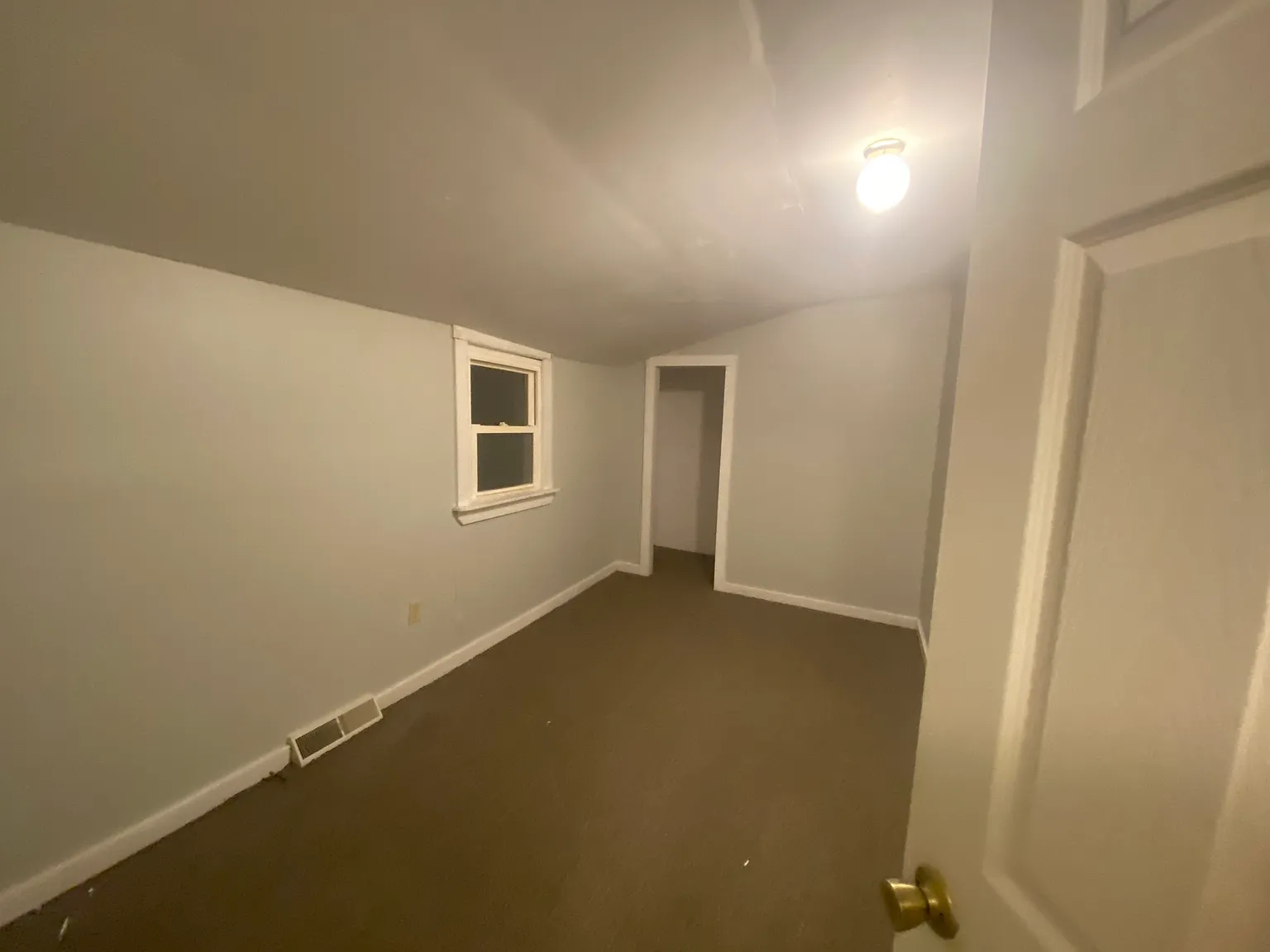 110 Mylan St — Photo 4