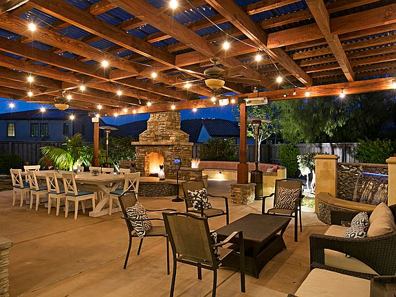 4th image of 16282 Bluestar Way
