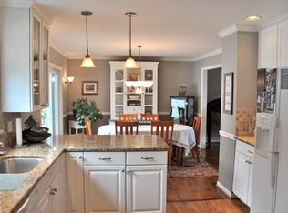 7 White Briar Cir, Hockessin, DE 19707