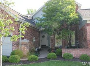 14150 Woods Mill Cove Dr, Chesterfield, MO 63017