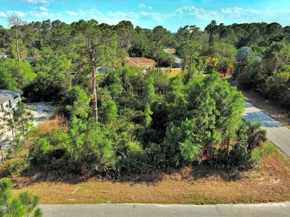 2500 E 9th St, Lehigh Acres, FL 33936