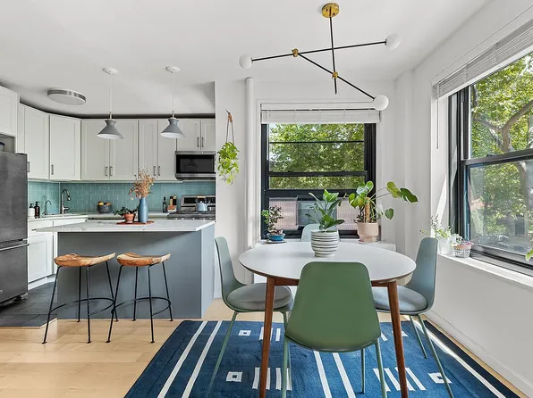 209 Clinton Ave APT 3H, Brooklyn, NY 11205
