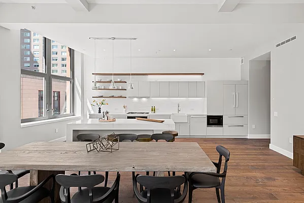 Rented by SERHANT. | media 15