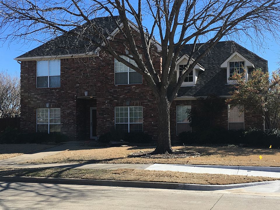 1st image of 553 Meadowood Ln
