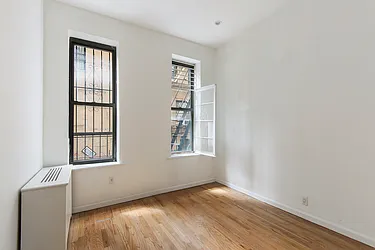 Rented by Weinstein Realty Group