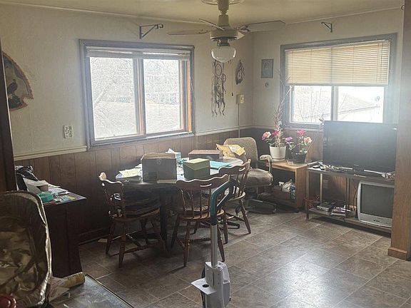 4th image of 925 Grant Ave