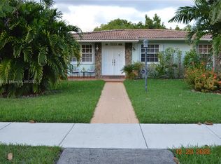 8111 SW 35th Ter, Miami, FL 33155