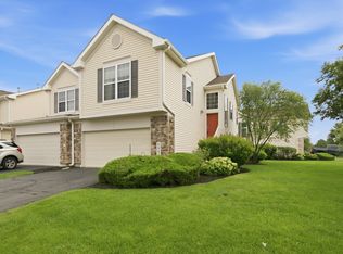 2353 Georgetown Cir, Aurora, IL 60503