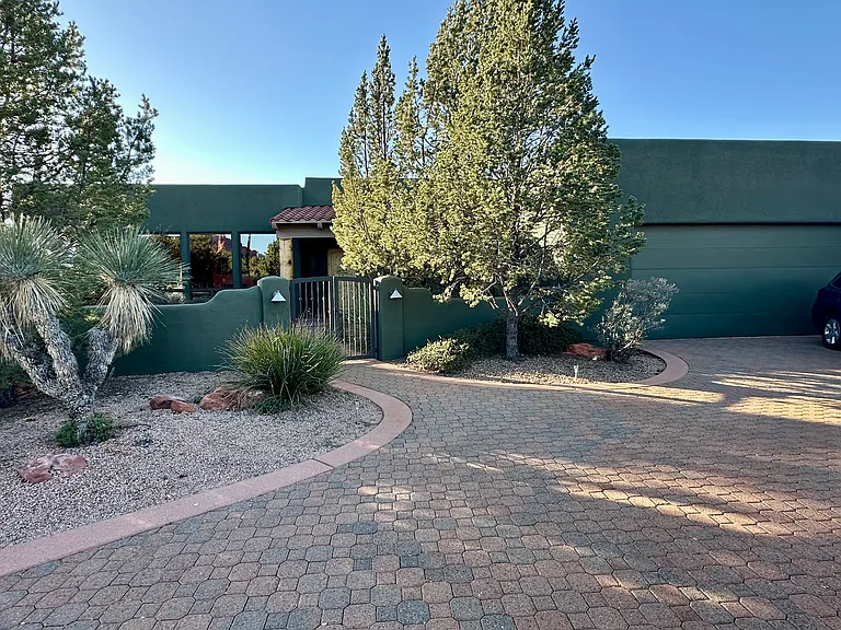 216 Calle Diamante — Photo 2