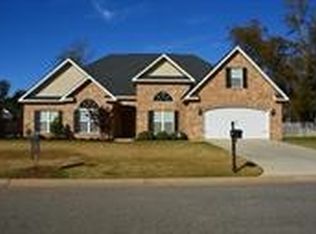 104 Oxfordshire Ct, Warner Robins, GA 31088