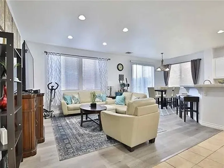 15017 Northwind Ln — Photo 5
