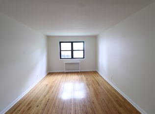 15047 75th Rd APT 1H, Flushing, NY 11367