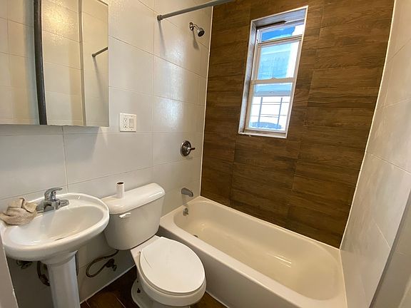 4th image of 58 Lewis Ave #3F
