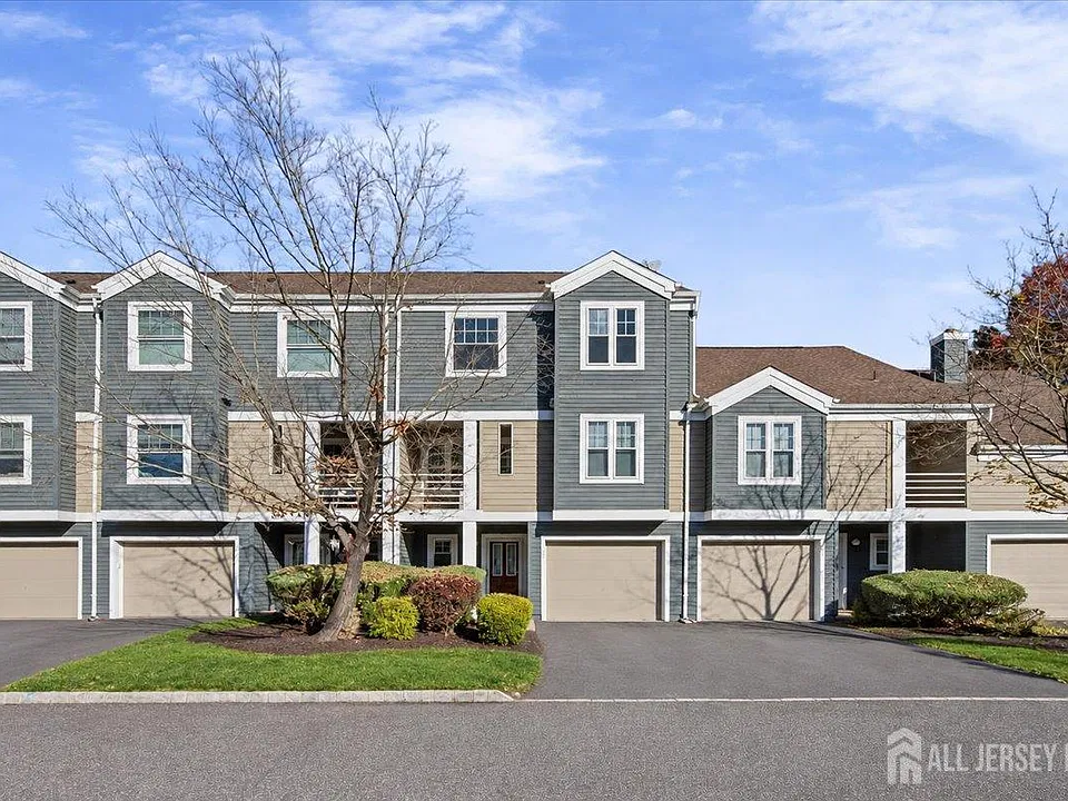 192 Crestview Rd