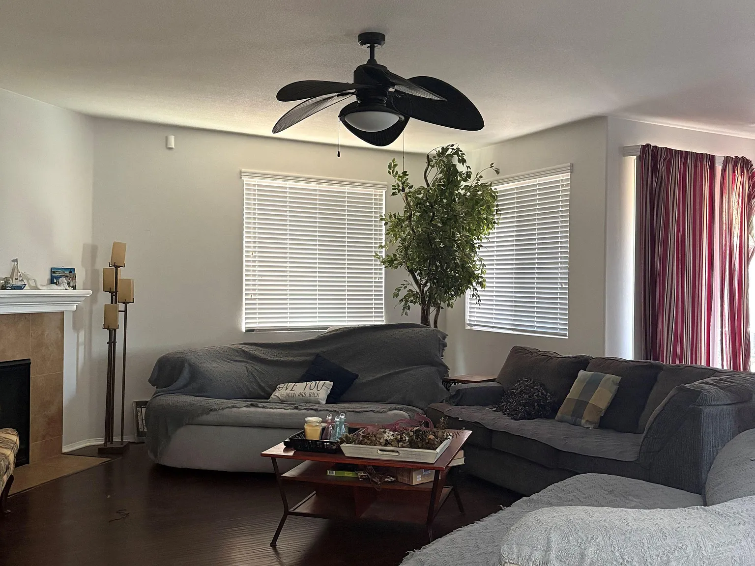 3 bed, 3.0 bath, 3924 sqft, $1,356 — Photo 4