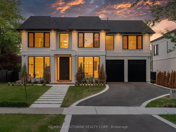 146 3rd Line, Oakville, ON L6L 3Z8