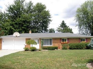 7100 Ronald Dr, Saginaw, MI