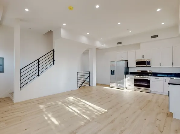 1509 S Cloverdale Ave, Los Angeles, CA 90019