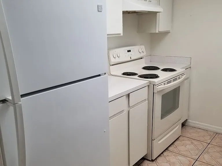 5820 N Church Ave #310 — Photo 10