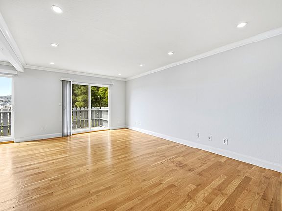 5th image of 407 Joost Ave